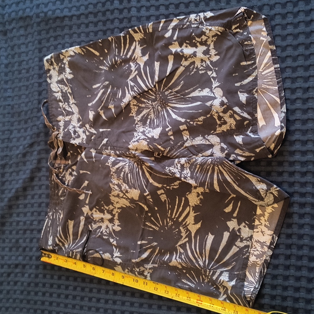 Patagonia Black and Gray Patterned Shorts